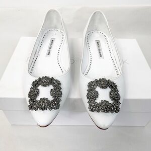 Manolo Blahnik Leather Hangisi Flats